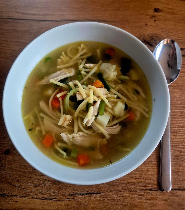 Suppe Hühnertopf zum Sattessen